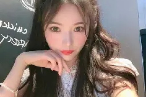 曝网红白冰全网账号被封！本人发声暂别退网长期炫富再惹争议