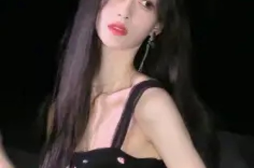原来亚马尔现女友是她是西班牙小网红兼模特身材高挑长相绝美