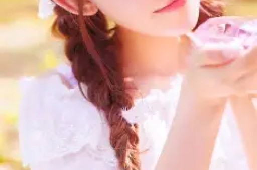 曝男明星KTV亲女网红